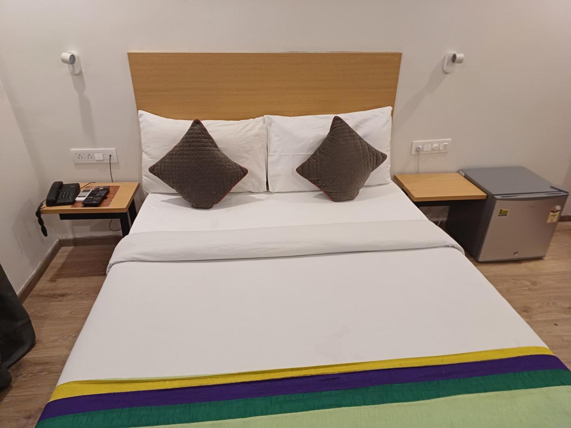Hotel Chetram Elite Near Railway Station Dzsaipur Kültér fotó